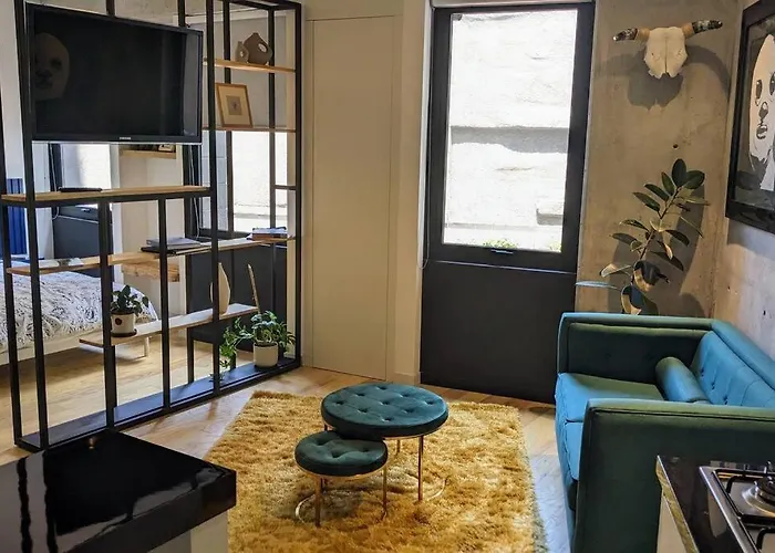 A Hip Modern Gem In El Centro! México DF